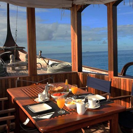 Crown Beach Villas -Private Beach Dhiffushi Zewnętrze zdjęcie