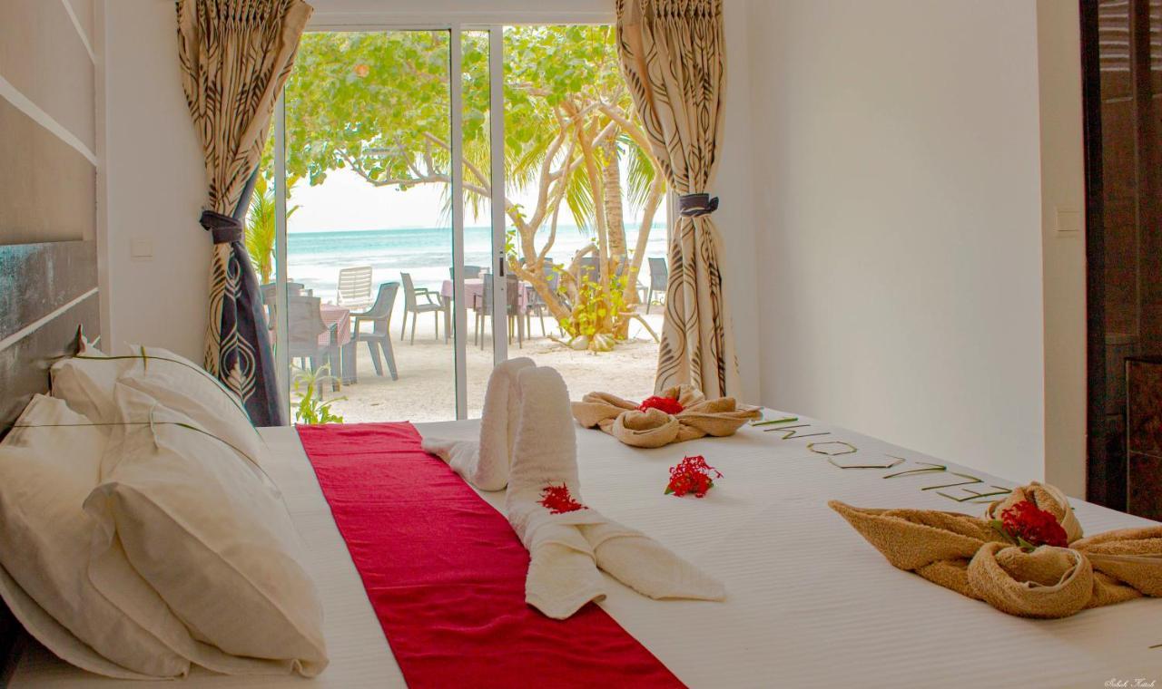 Crown Beach Villas -Private Beach Dhiffushi Zewnętrze zdjęcie