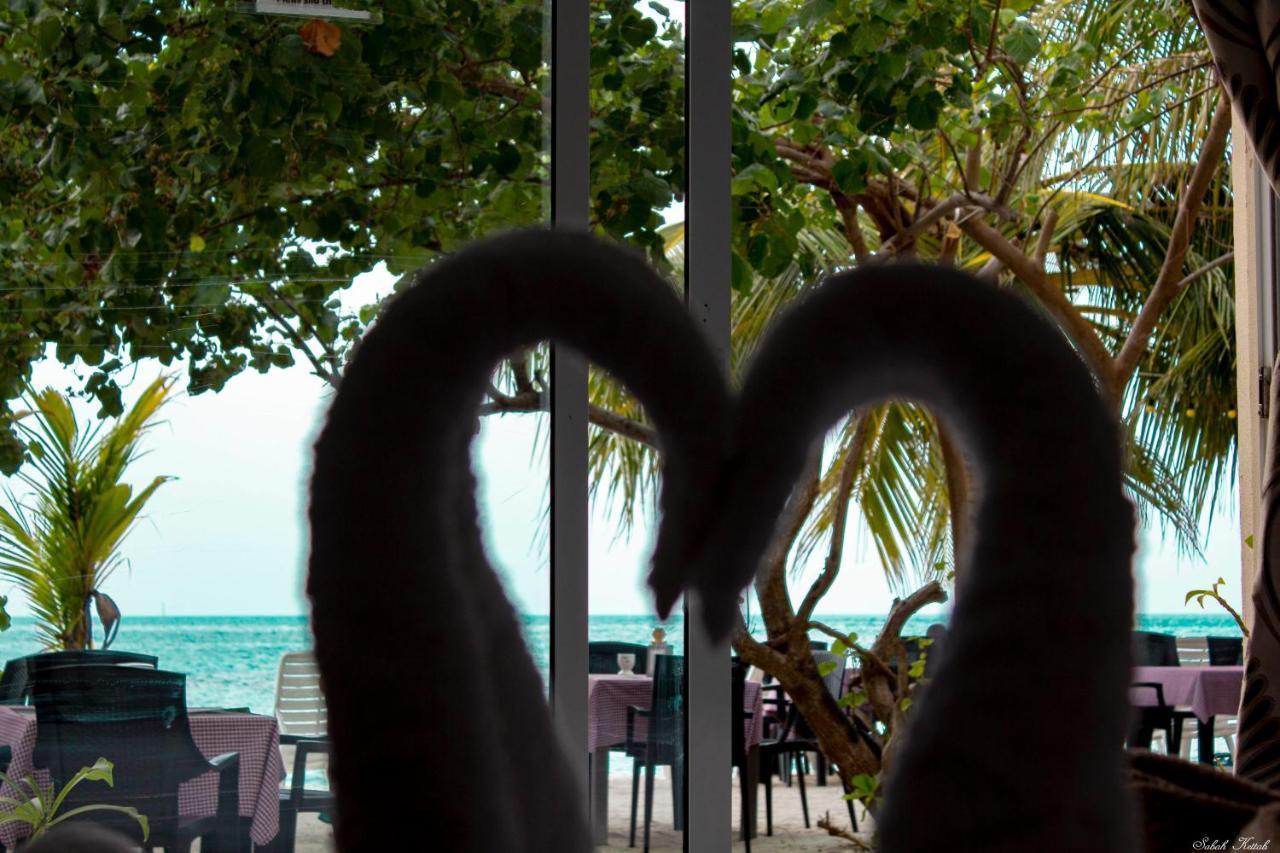 Crown Beach Villas -Private Beach Dhiffushi Zewnętrze zdjęcie