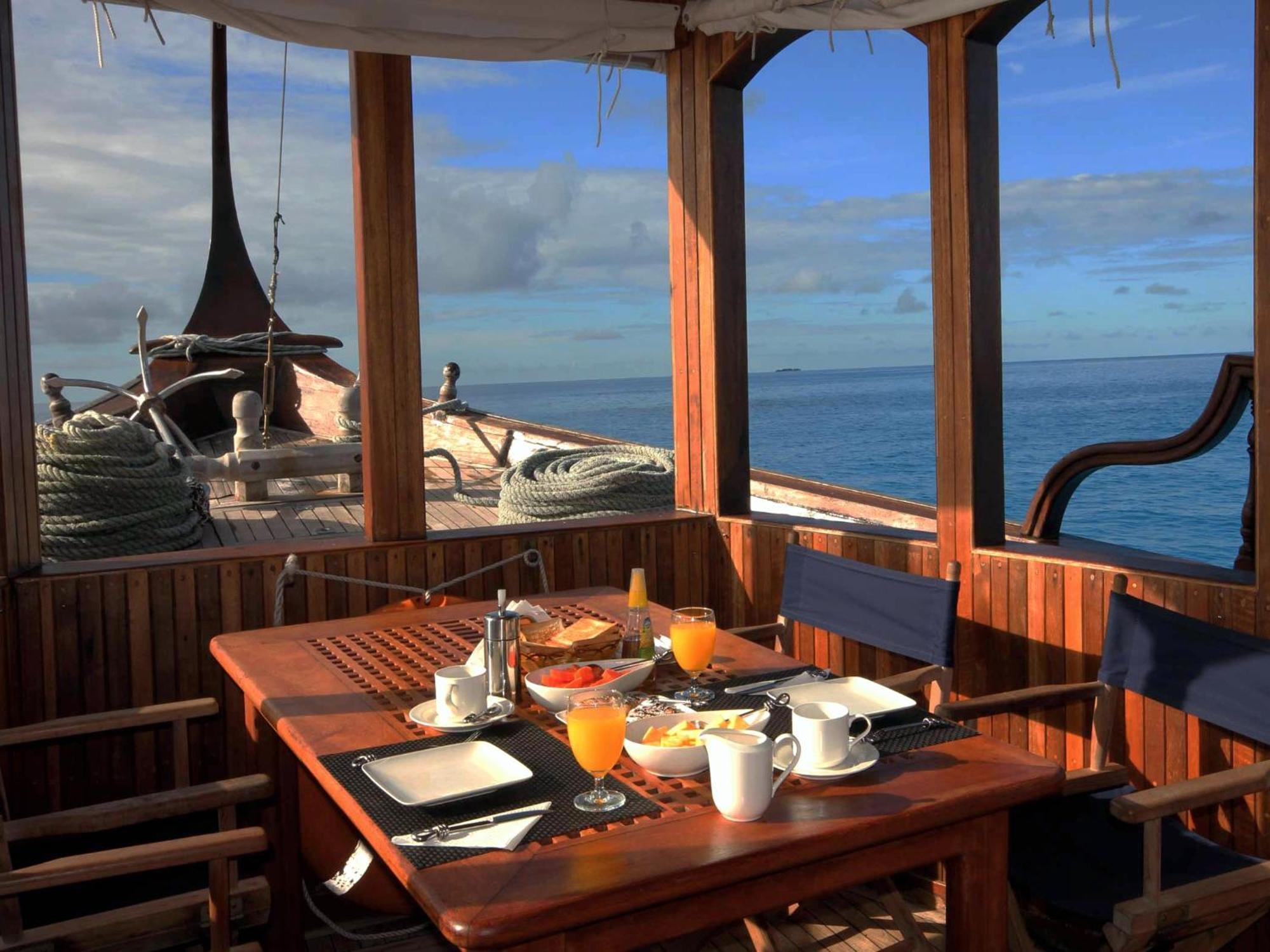 Crown Beach Villas -Private Beach Dhiffushi Zewnętrze zdjęcie
