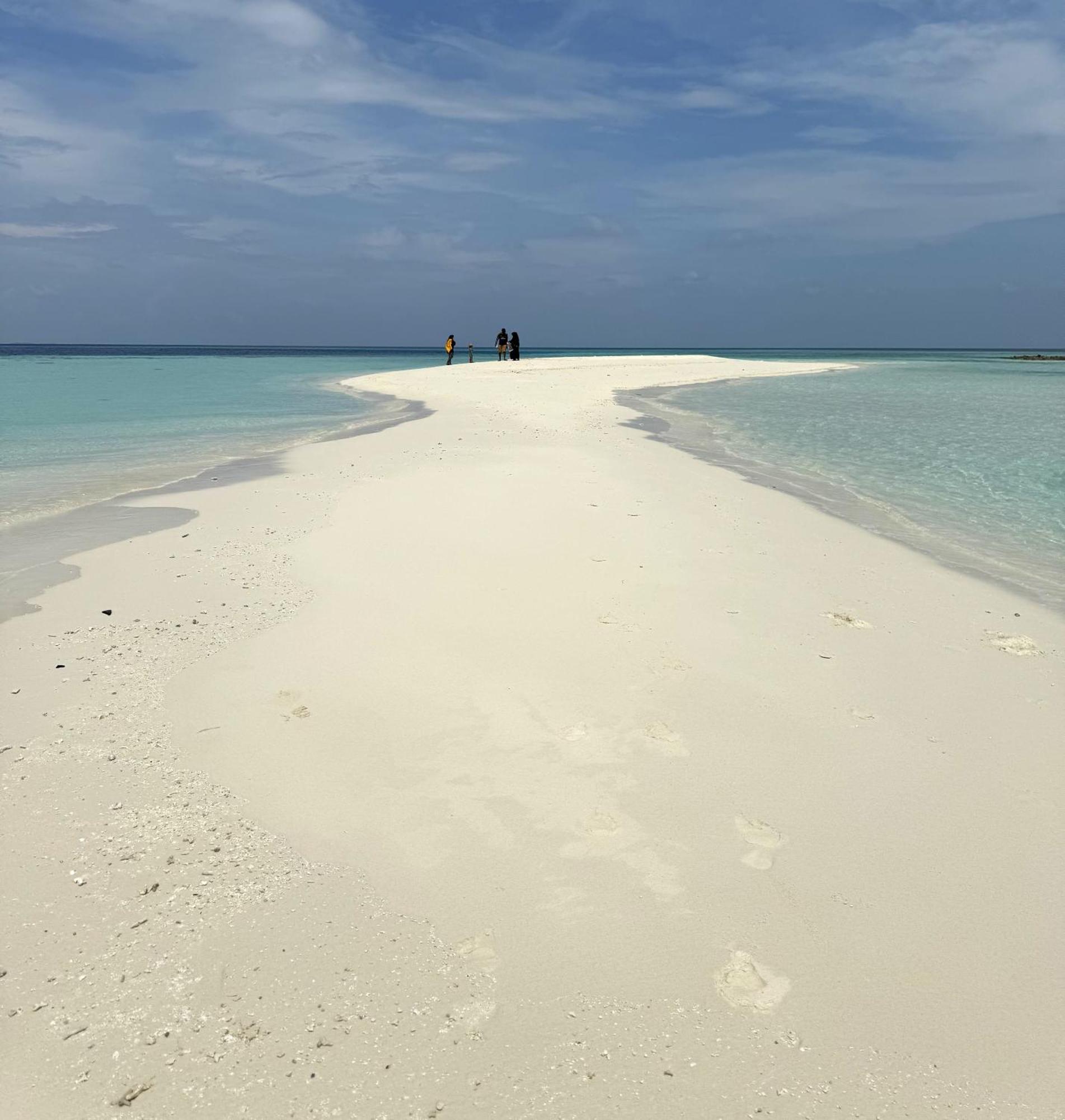 Crown Beach Villas -Private Beach Dhiffushi Zewnętrze zdjęcie