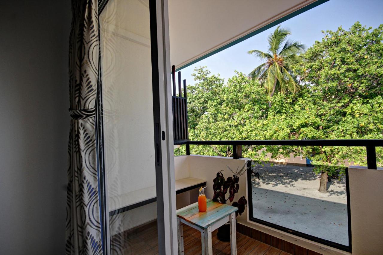 Crown Beach Villas -Private Beach Dhiffushi Zewnętrze zdjęcie